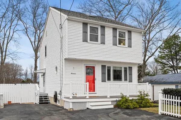 19 Overlook Road, Holbrook, MA 02343