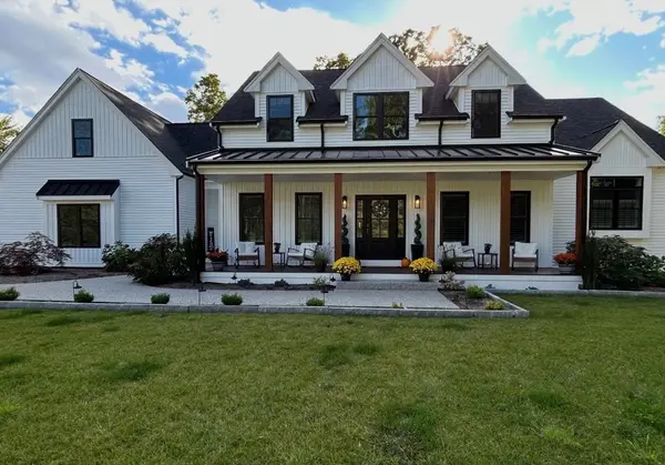 401 South Street, Foxboro, MA 02035