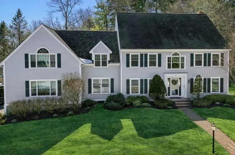 11 Thaxton Rd, Beverly, MA 01915 - #1