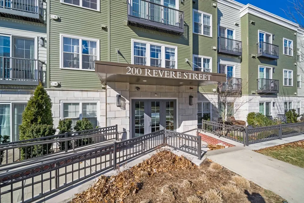 200 Revere St #4104, Canton, MA 02021 - #1