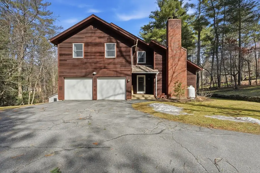 6 Madison Ave, Southampton, MA 01073 - #2