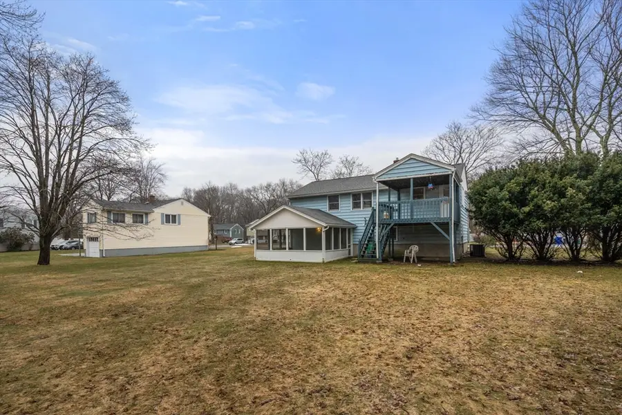 6 Nancy Cir, Maynard, MA 01754 - #2