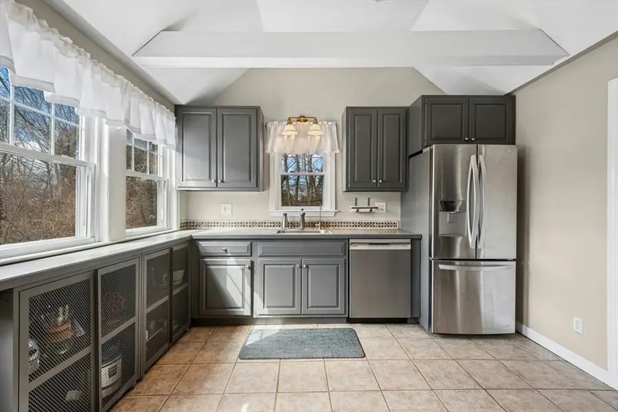 64 W Main St, Hopkinton, MA 01748 - #3