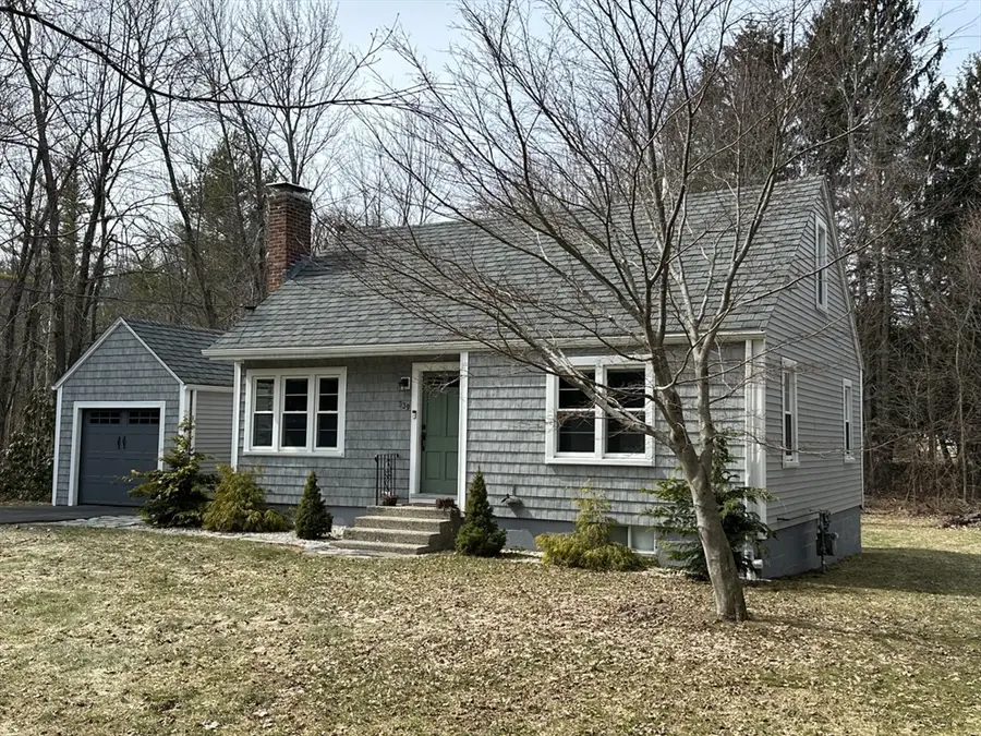 339 Salisbury St, Holden, MA 01520 - #2