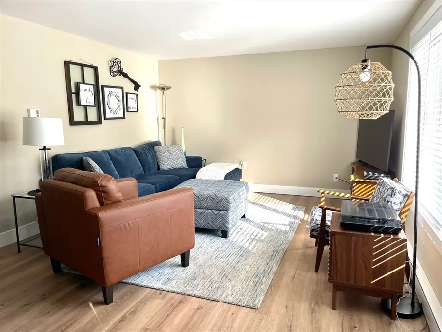 17 Village Way #F, Norton, MA 02766 - #3