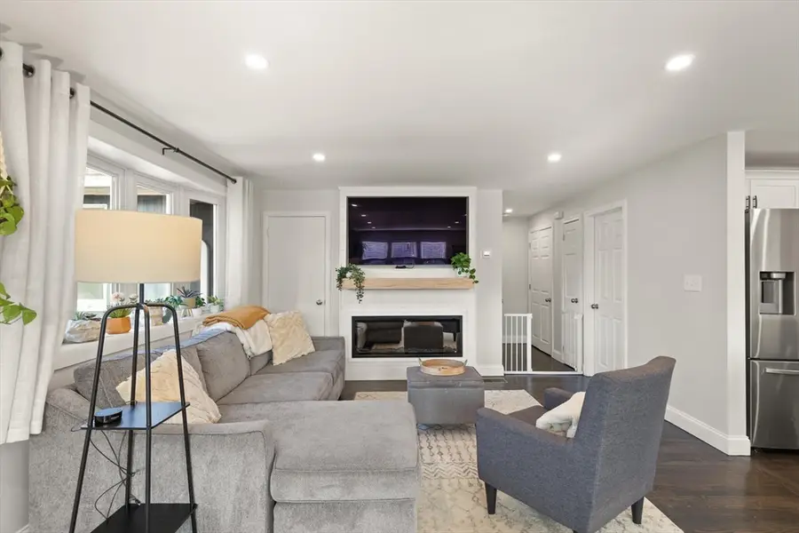 7 Manning Rd, Chelmsford, MA 01824 - #3