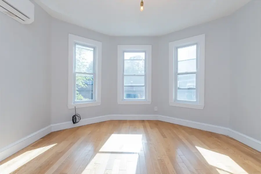 131 Erie St #2, Cambridge, MA 02139 - #3