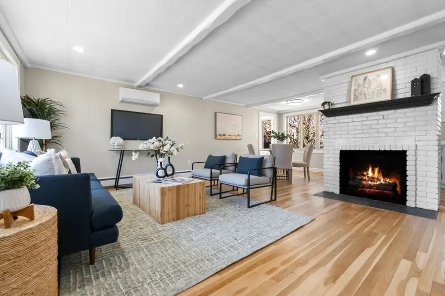 23 Sunrise Ave, Stoneham, MA 02180 - #2