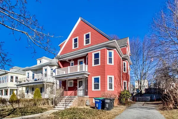 183 Powder House Blvd, Somerville, MA 02144