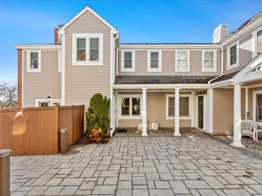 389 Neponset St #A, Norwood, MA 02062 - #3