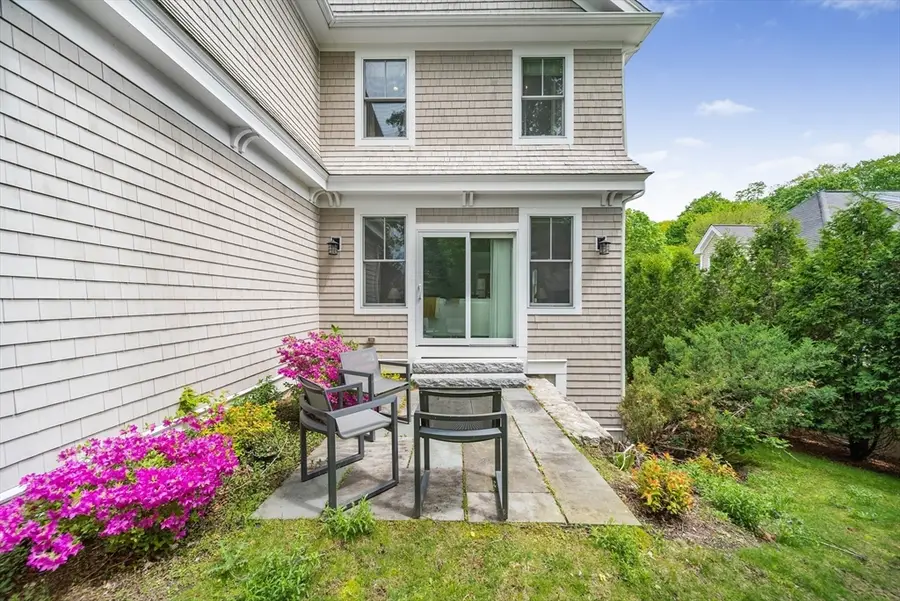 7 Bemis Rd, Wellesley, MA 02481 - #3