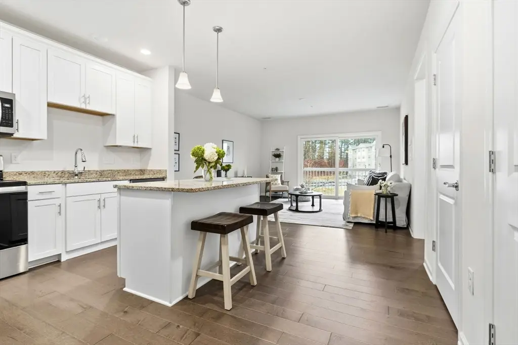 230 Martins Lndg #209, North Reading, MA 01864 - #1