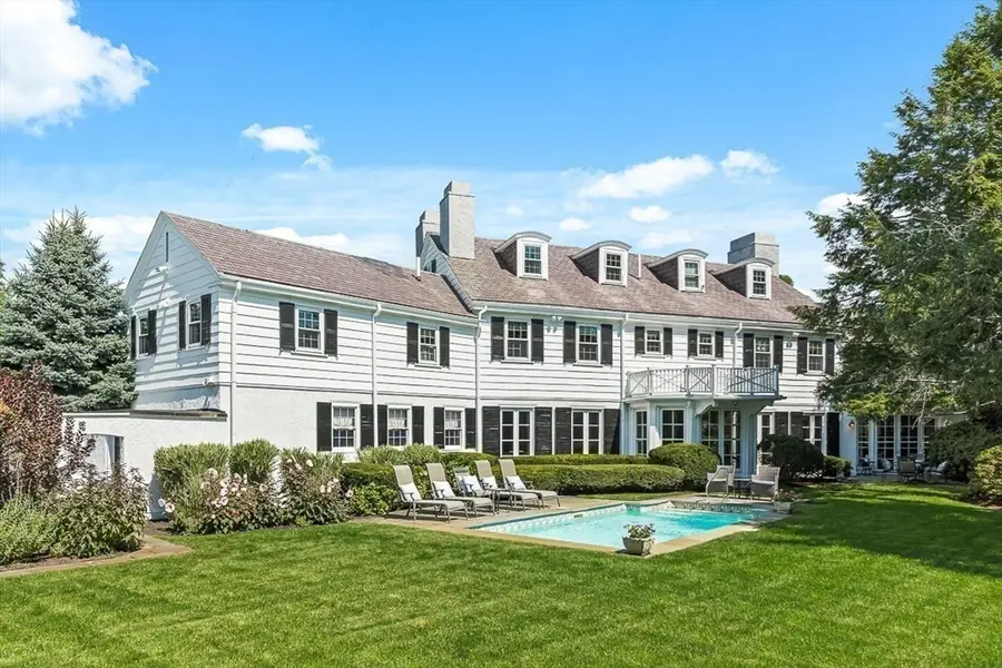 2 Everett Ave, Winchester, MA 01890 - #3