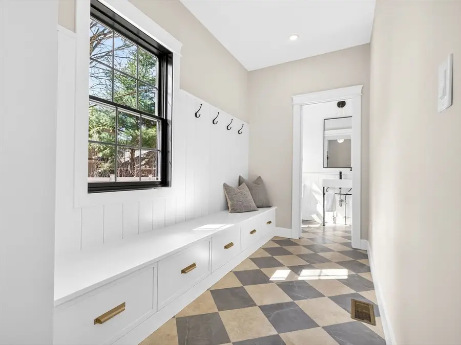 165 Franklin St #165, Arlington, MA 02474 - #3