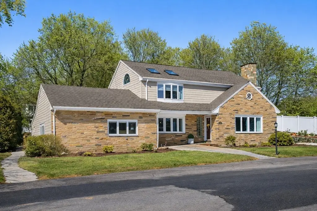 384 Brighton Street, Belmont, MA 02478 - #1