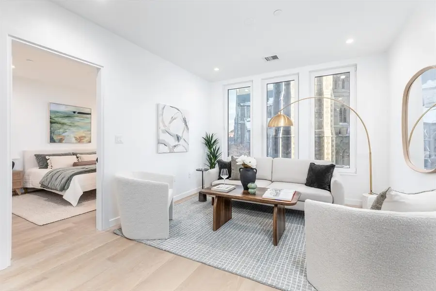 1395 Washington Street #302, Boston, MA 02118 - #3