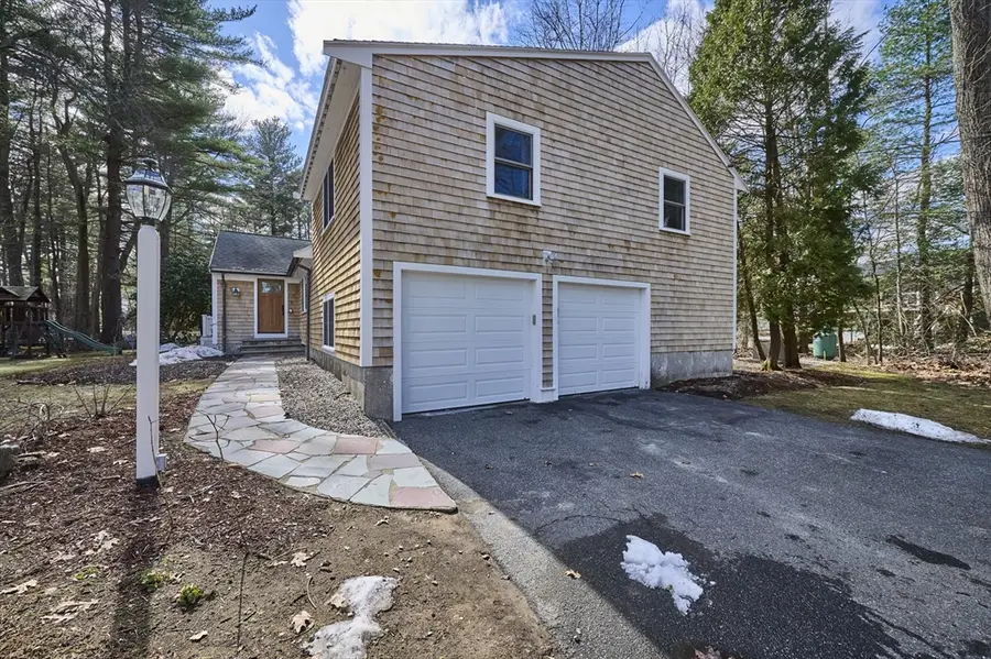 42 Troutbrook Road, Dover, MA 02030 - #3