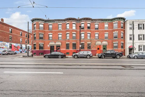 884 Huntington Ave, Boston, MA 02115