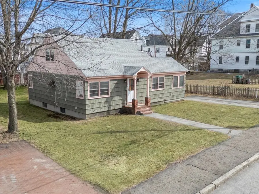 234 Foster St, Lowell, MA 01851 - #2