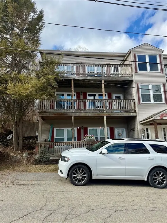 40 Nashua #3, Clinton, MA 01510 - #2