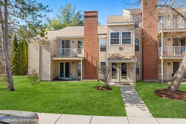 2 Walden Dr #2, Natick, MA 01760