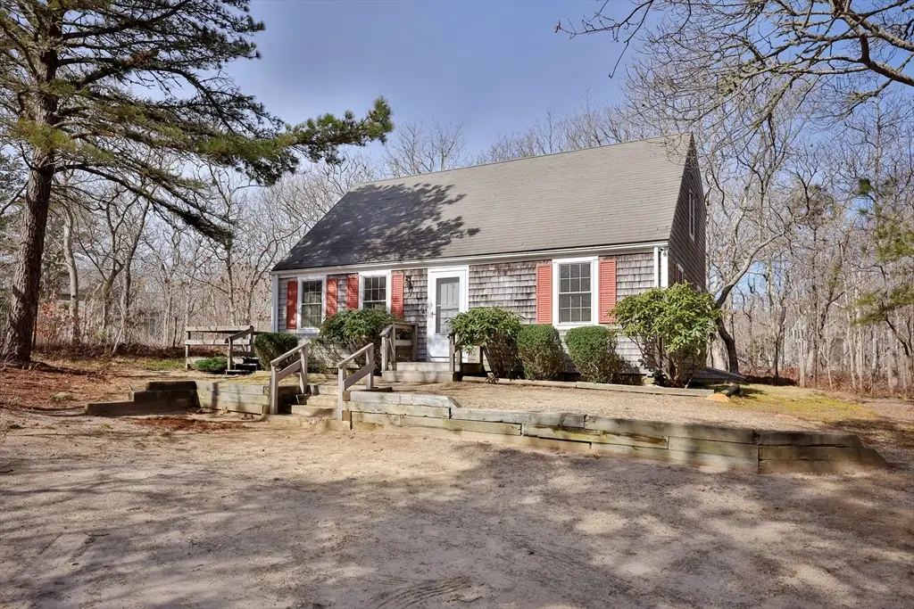 18 Windsor Drive, Edgartown, MA 02539 - #1