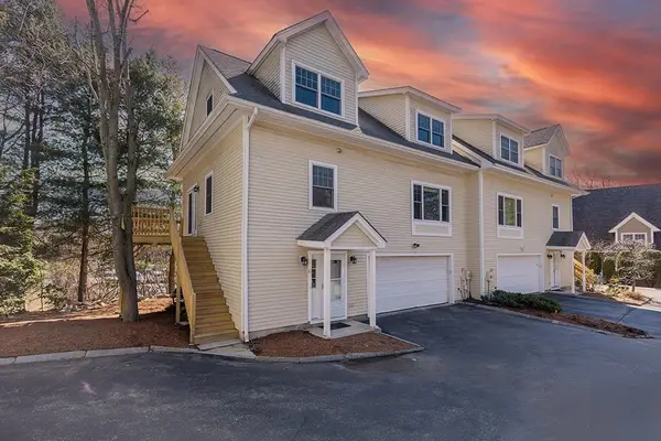 81 Beecher Pl #81, Newton, MA 02459