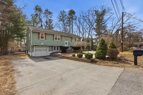 41 Bridge St, Tewksbury, MA 01876