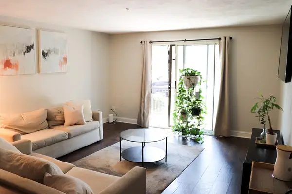 232 Canton St #112, Randolph, MA 02368