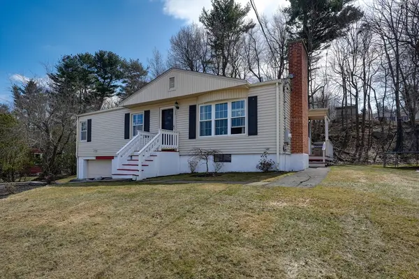 11 Venus Dr, Shrewsbury, MA 01545
