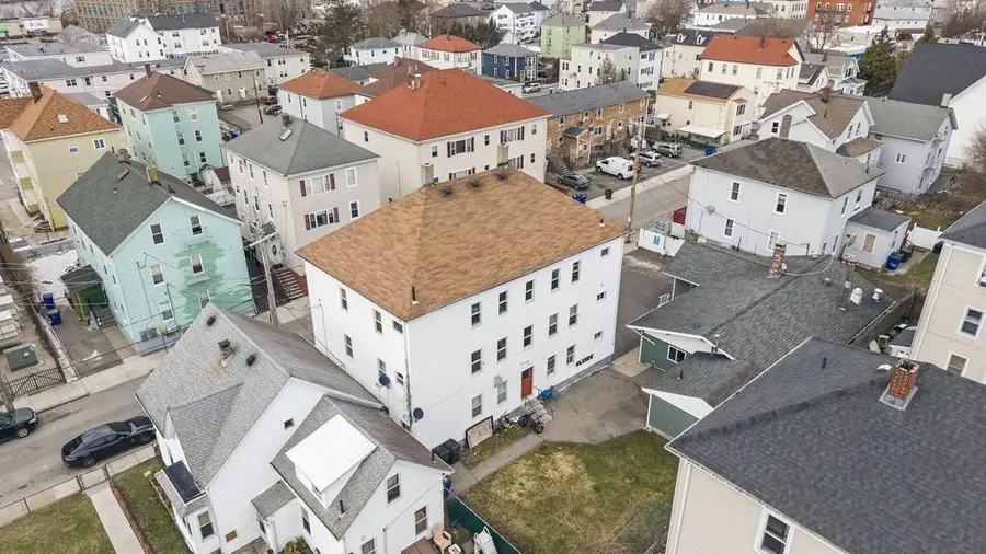 274 Harrison St, Fall River, MA 02723 - #3