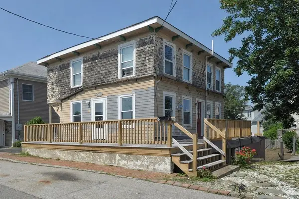 6 Montana Ave, Hull, MA 02045