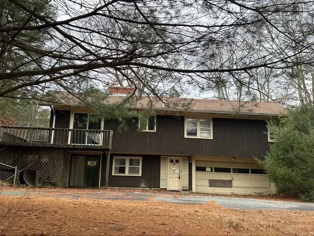 113 Crooked Ln, Lakeville, MA 02347 - #3