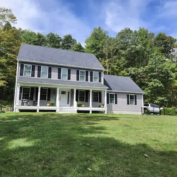 1310 N Brookfield Rd, Oakham, MA 01068