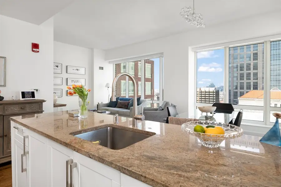 400 Stuart St #17B, Boston, MA 02116 - #2