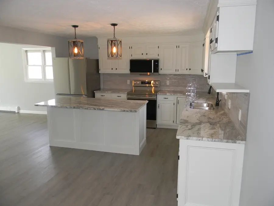 1 Lenox St, Athol, MA 01331 - #3