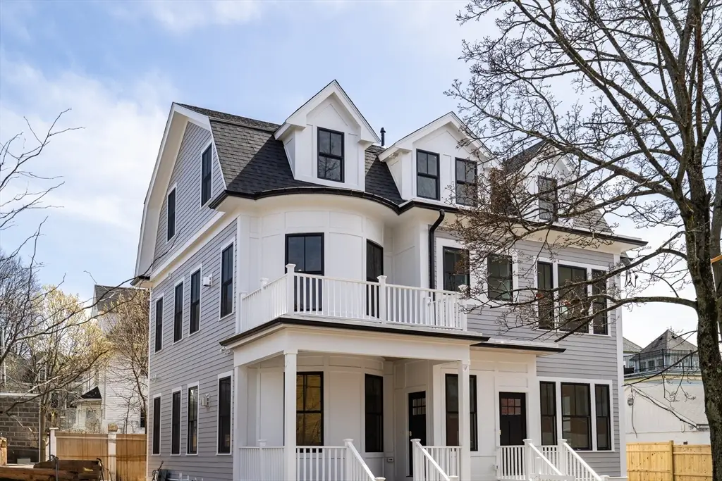 77 Thorndike Street #1, Brookline, MA 02446 - #1