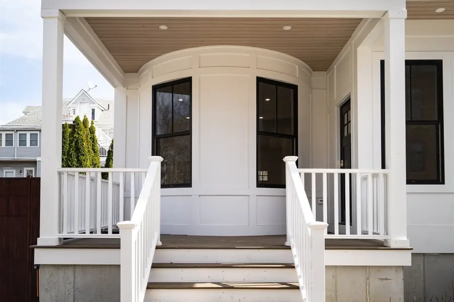 77 Thorndike Street #1, Brookline, MA 02446 - #3