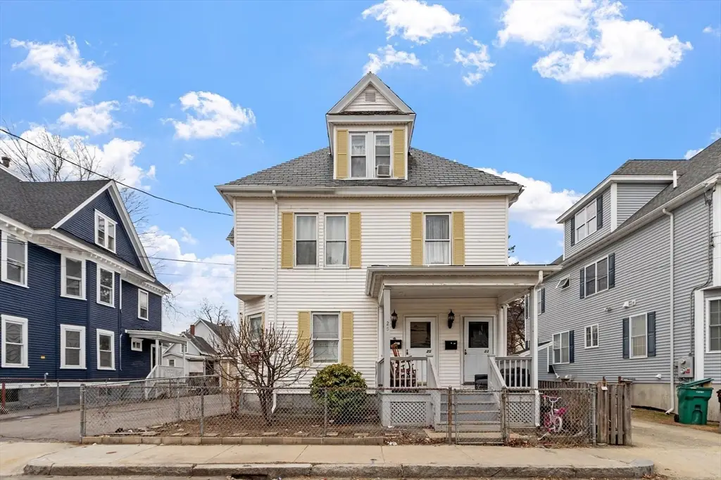 23 Burtt St, Lowell, MA 01851 - #1