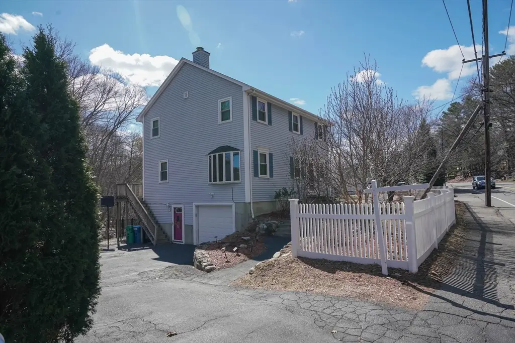 93 A Lexington St, Burlington, MA 01803 - #1