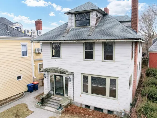 258 Walnut St, New Bedford, MA 02740