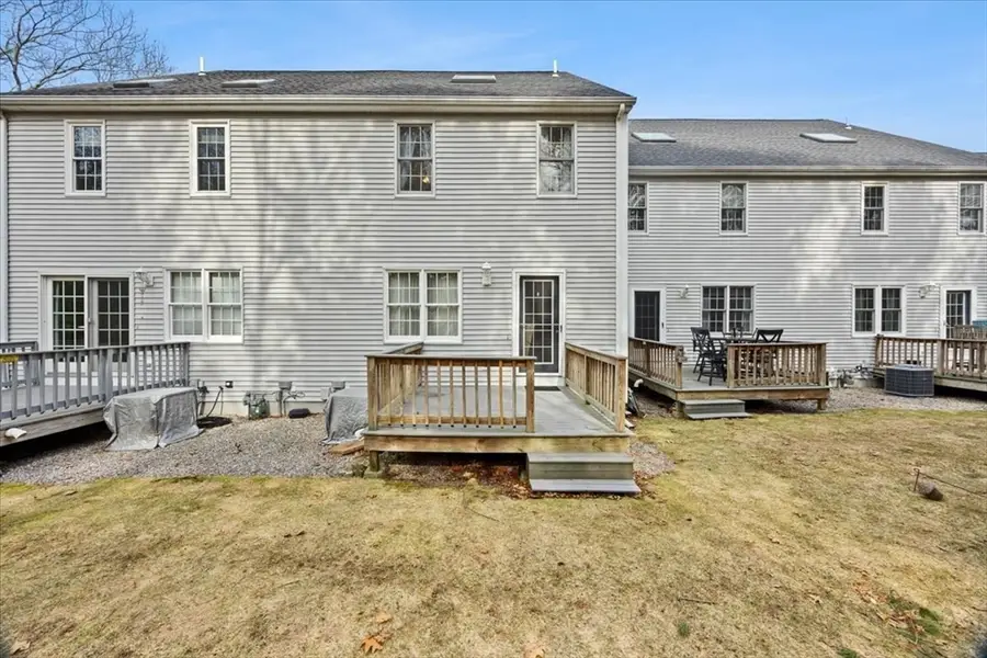 10 Waltham Dr #10, Plainville, MA 02762 - #3