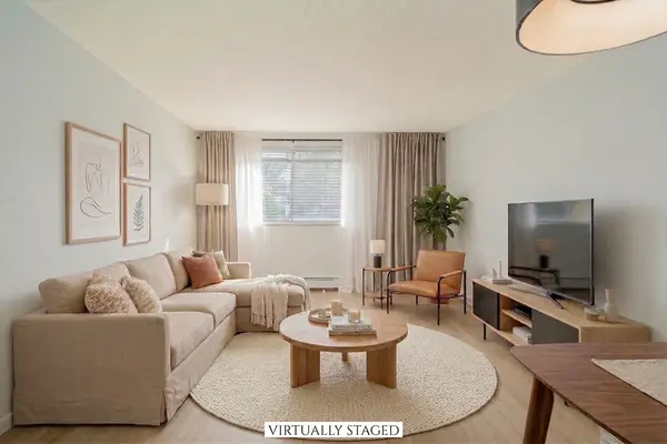 800 Governors Dr #17, Winthrop, MA 02152