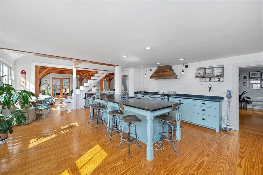 89 Choate St, Essex, MA 01929 - #3