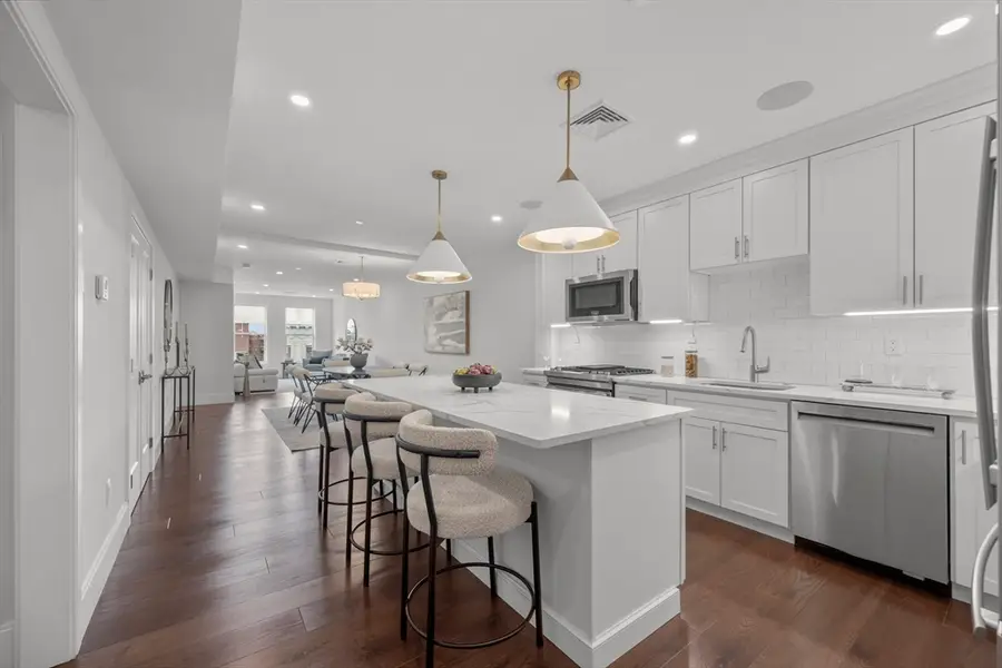 480 W Broadway #303, Boston, MA 02127 - #2