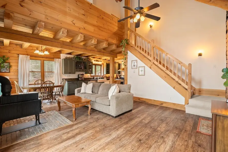 125 Brook St, Plympton, MA 02367 - #3