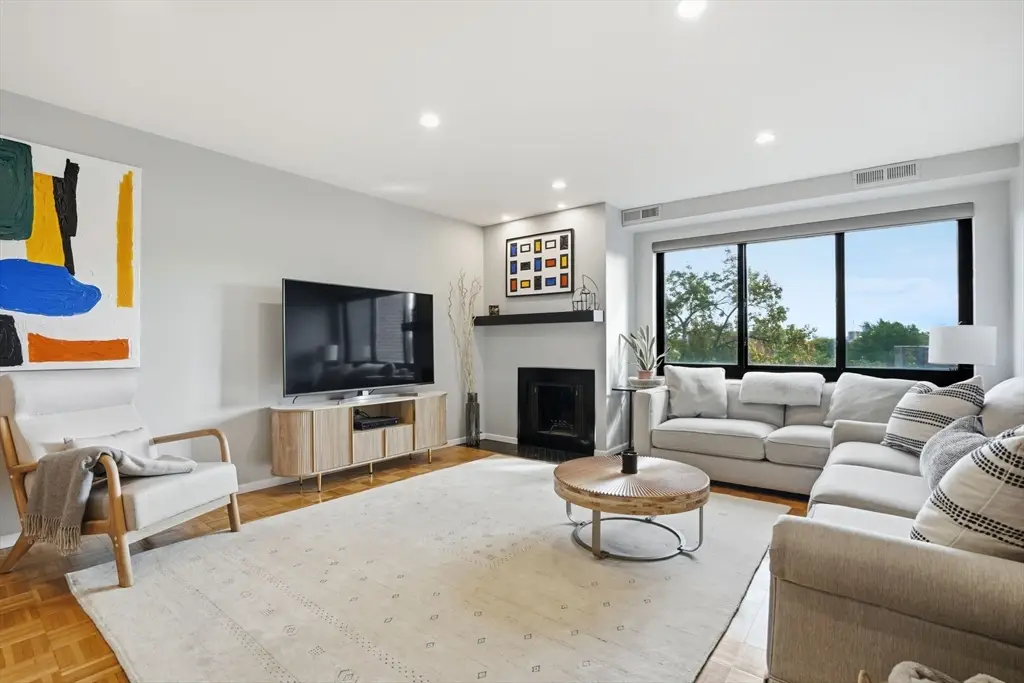 2130 Massachusetts Ave #6D, Cambridge, MA 02140 - #1
