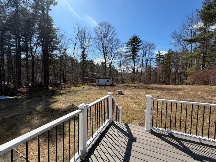 125 Brookfield Rd, Sturbridge, MA 01518 - #2