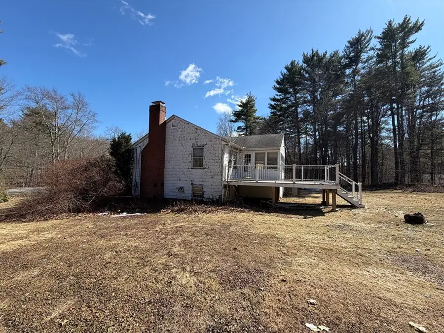 125 Brookfield Rd, Sturbridge, MA 01518 - #3