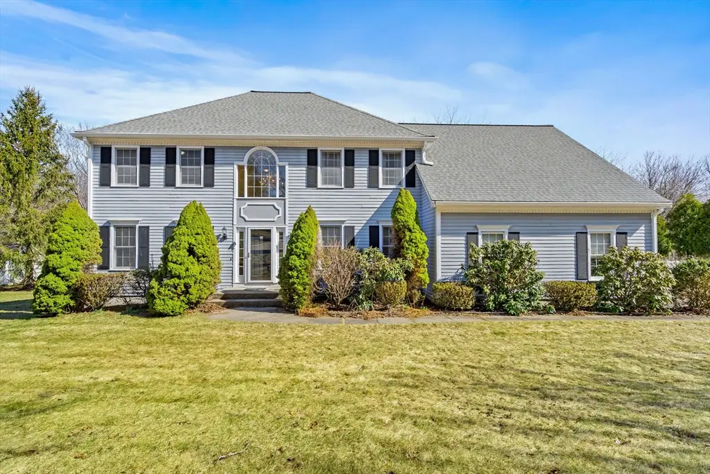 15 Winterberry Dr, Franklin, MA 02038 - #1